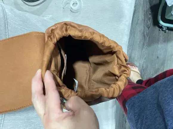 Universal Thread - Picture 9 of 9